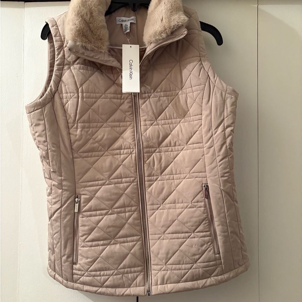 Women’s Calvin Klein Fur Collared Zip Quilted Puffer Vest S Beige NWT